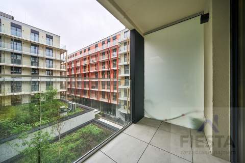Kawalerka w apartamentowcu Rezydencja Ogród Saski
