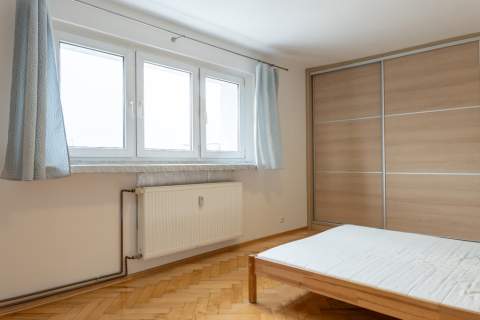 2 pokoje gotowe do zamieszkania na Jeżycach