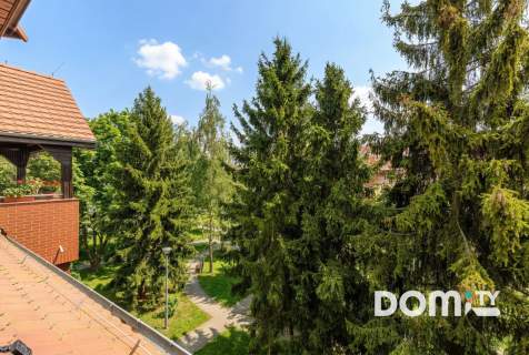 Przestronne, duża komórka lokatorska, balkon