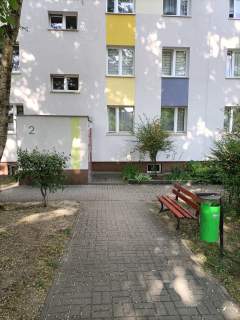 Sprzedam dwupokojowe mieszkanie z balkonem do remontu, 44 m