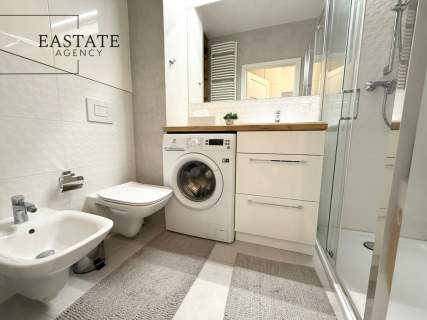 wysoki standard/cicha okolica/balkon