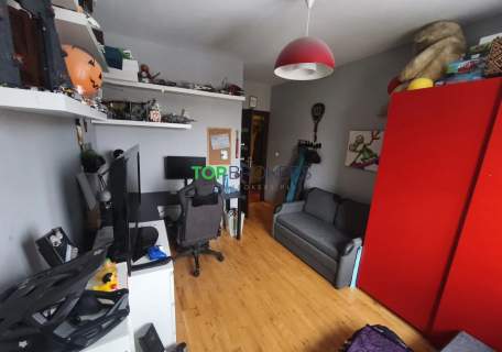 Przestronne 4 pokoje, balkon, 2 miejsca parkingowe