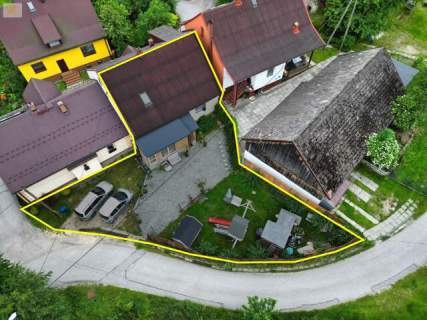 Sucha Beskidzka - lokal mieszkalny 111 m2 odrębna KW