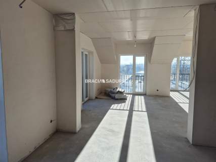 Wolnostojący obiekt biurowy- 300m2