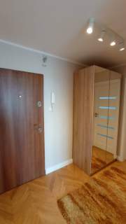 Ładne 2 pokojowe z oddzielną kuchnią - 44m2