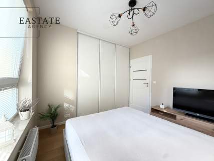 wysoki standard/cicha okolica/balkon