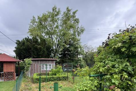 1 pokój, wysoki parter, garaż, komórki, ogródek