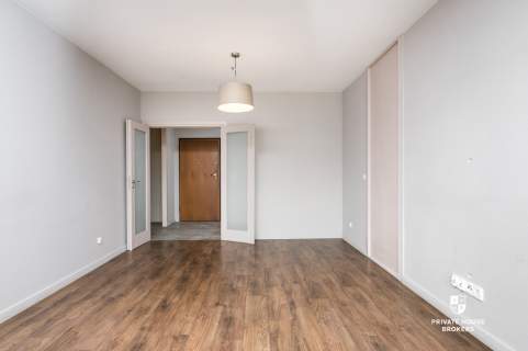 64m 2pok lokal, garaż, balkon klimatyzacja ul. Lea