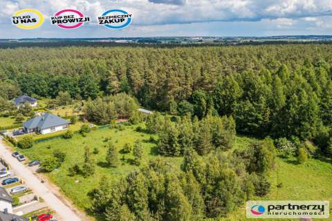 Piękna działka pod lasem 2257 m2 z wydaną WZKą .