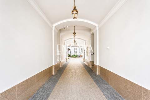 Unikatowe studio w stylu loftowym, samo centrum Warszawy