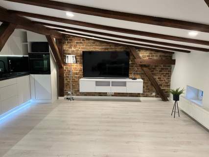 Września RYNEK Stylowe Poddasze 65m2 pełne wyposażenie