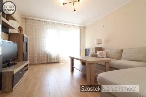 1 piętro na Tysiącleciu z balkonem i nową łazienką