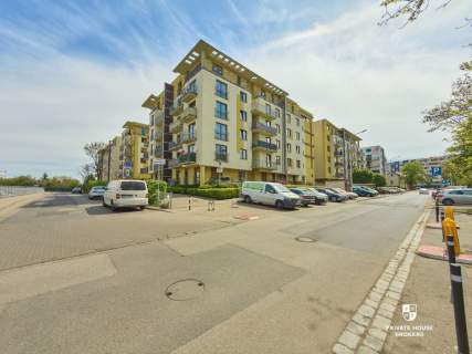 4 pokoje garaż ul. Piękna 2 balkony 87m2