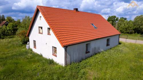 Przestronny dom z nowym dachem i instalacjami Działka 7200 m2,...