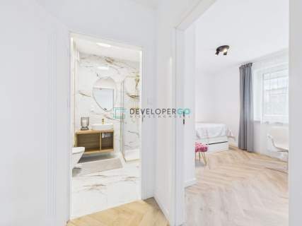 HUZAR 2 pokoje Balkon 14 m 43,30 m winda