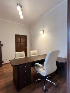 Lokal biurowo-usługowy w Centrum ul. Dąbrowskiego