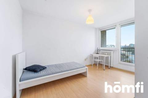 67 m przy Dolinie 3 Stawów 4 pokoje Balkon