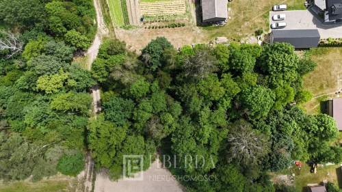 Działka 1,45 ha, budowlana z prywatnym lasem
