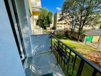Ulica Ciasna, trzy samodzielne pokoje po remoncie