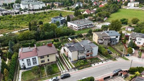 Mieszkanie z ogródkiem, balkonem i garażem Staszów