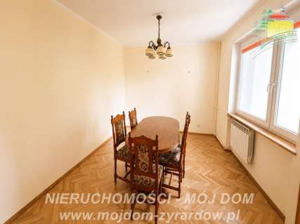 PRZESTRONNY DOM W ŻYRARDOWIE