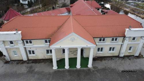 Pałac Łazienkowski centrum Staszowa