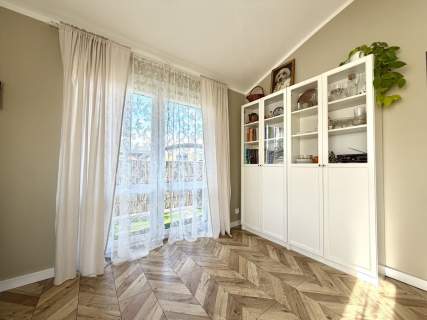 Osobna kuchnia/Klimatyzacja/Balkon 9m2/ Piwnica 7m