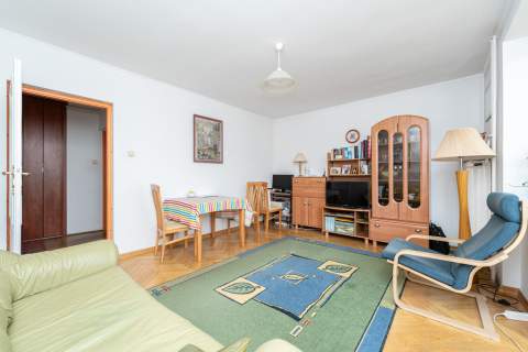 4 pokoje z balkonem blisko metra na Mokotowie 