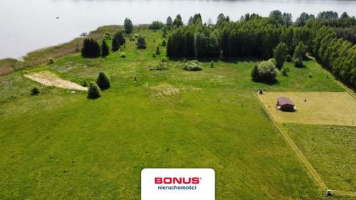 Działka budowlana nad jeziorem Blanki
