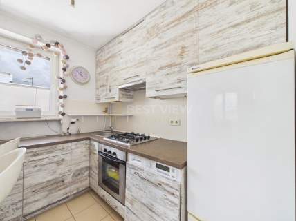 2 pokoje przy Łazienkach balkon zieleń i cisza