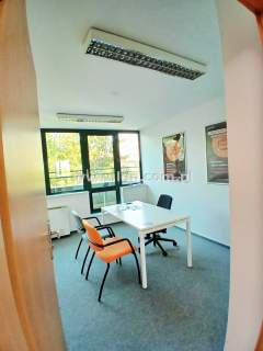 lokal biurowy 182m2 w Centrum, biurowiec, parking
