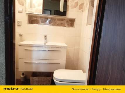 Na sprzedaż bliźniak w Łowiczu 150 m2, dz. narożna