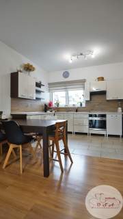 3 pokoje 60,77 m Balkon Miejsce postojowe