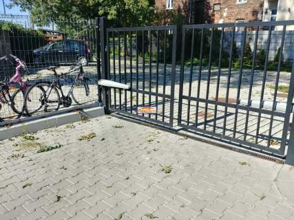 Centrum Kleparz 2 pokoje kuchnia zobacz video