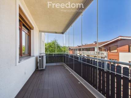 Przestronny apartament 95,8 m2 z miejscem w hali