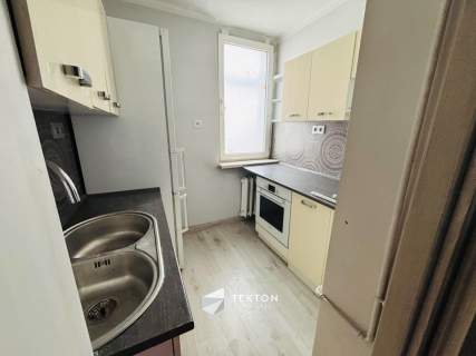Komfortowe 45 m z osobną kuchnią i balkonem