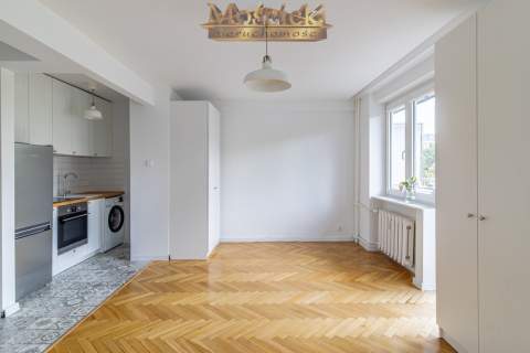 Wynajem 30m winda, balkon ul Matejki przy Sejmie
