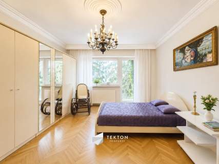 360m2 171m2 na klinikę, dom seniora