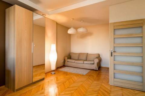 2 pokoje z balkonem w Centrum, Kopcińskiego 37