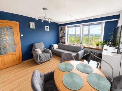 Wrzosowiak 2 pokoje balkon do zamieszkania