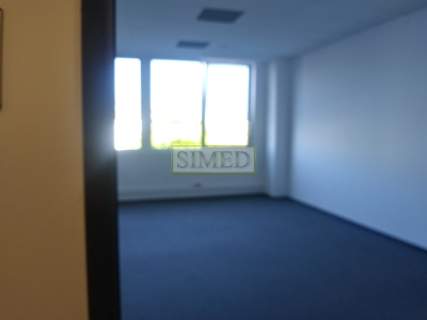 Budynek pofabryczny,wys.4,5m ,parking, winda,24h