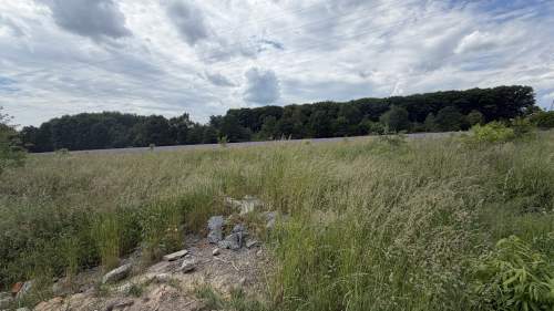 Działka budowlana 800 m2 Utwardź. dojazd Widok na las