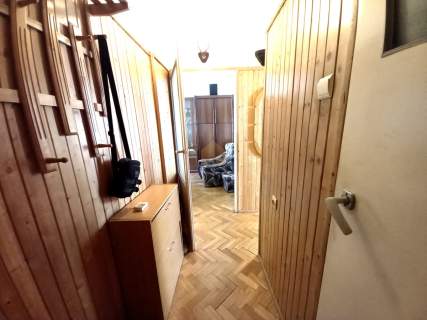 Jasne 2 pokoje z osobną kuchnią i widokiem na góry