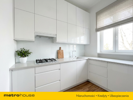 Kawalerka przy ul.Suzina na Żoliborzu-cichy parter