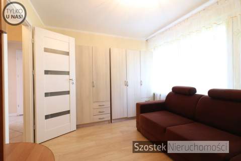 1 piętro na Tysiącleciu z balkonem i nową łazienką