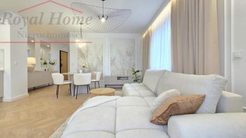 Komfortowe, w wysokim standardzie 4 pok., balkon.