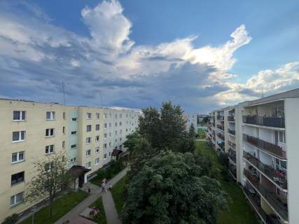 widna kuchnia, loggia 3m2, piwnica 4m2. Wsch-Zach