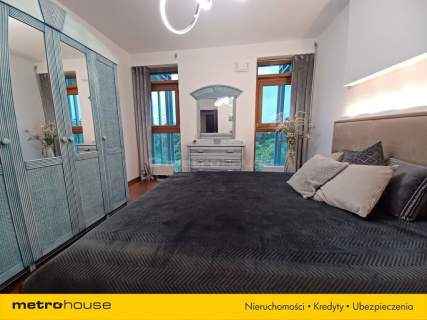 Apartament 64 m 3 minuty od metra Dw. Gdański