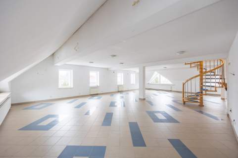 Lokal 240 m2 Ursus Parking Usługi Biuro