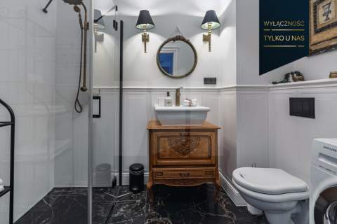 Stylowy apartament z halą garażową i tarasem